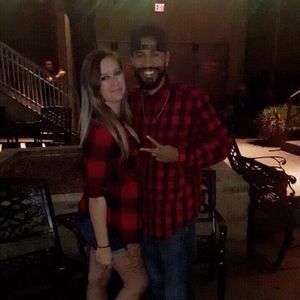 Meet your Posher, Cara